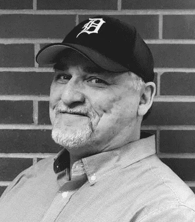 black and wnhite headshot of alan harris